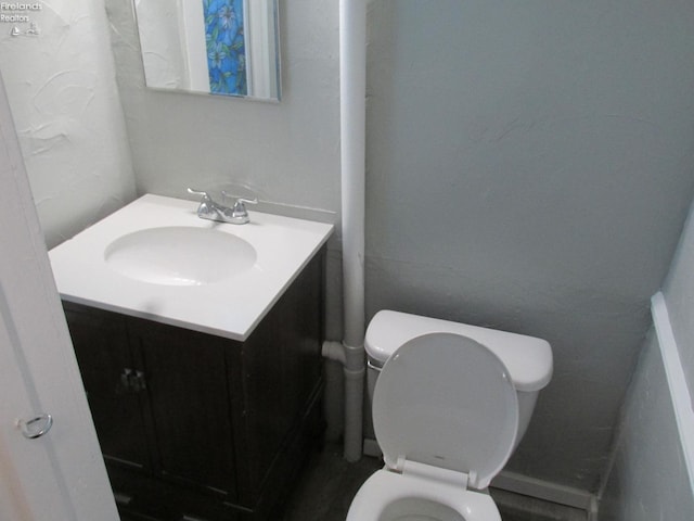 604 E Jefferson St, Sandusky, OH 44870 - bathroom with toilet and vanity