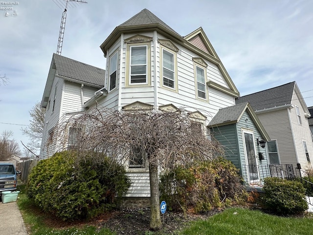 515 W Osborne St, Sandusky, OH 44870 - view of front of home
