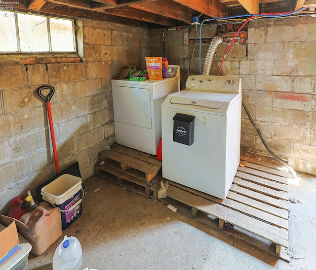 108 Spring St, Willard, OH 44890 - basement with washer and dryer