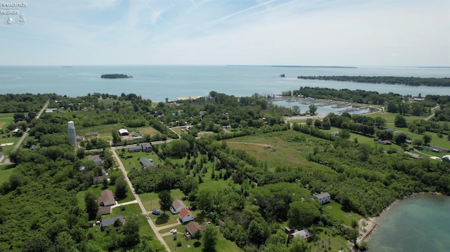 90 Anchor Ln, Middle Bass Island, OH 43446