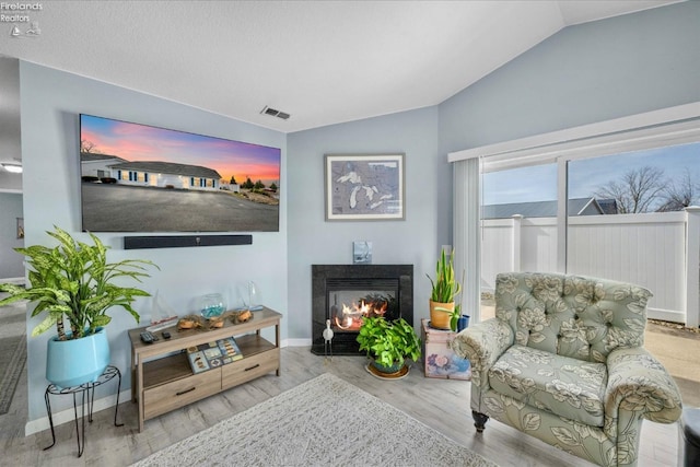 7 N Schooner Point Dr, Port Clinton, OH 43452