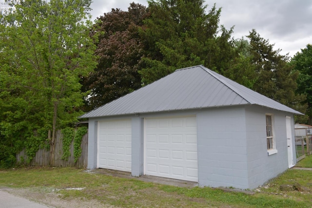 26 Marshall St, Norwalk, OH 44857 - view of detached garage