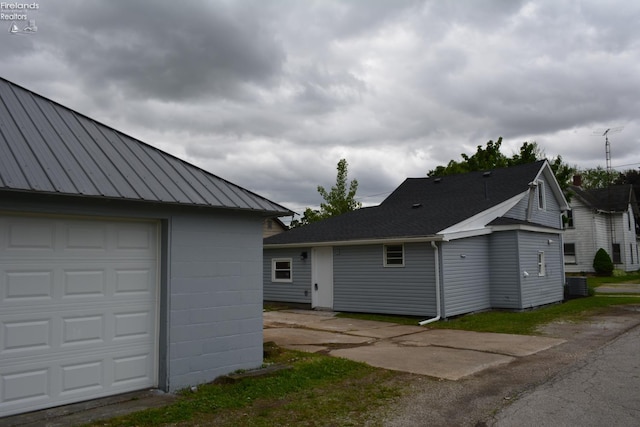 26 Marshall St, Norwalk, OH 44857 - view of garage