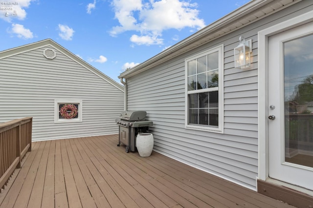 625 Laurel Ave, Port Clinton, OH 43452 - wooden terrace featuring area for grilling