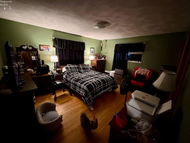 104 N Wood St, Fremont, OH 43420 - bedroom featuring wood finished floors