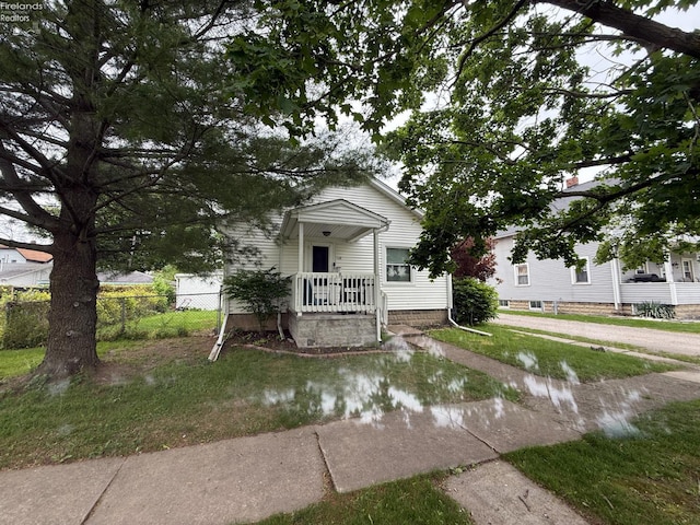 118 E 5th St, Port Clinton, OH 43452 - view of front of house