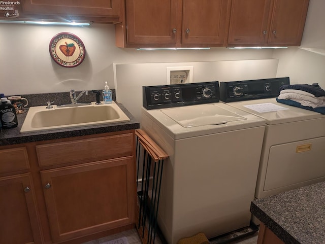 508 Snowy Egret Dr, Huron, OH 44839 - laundry room featuring cabinet space and independent washer and dryer