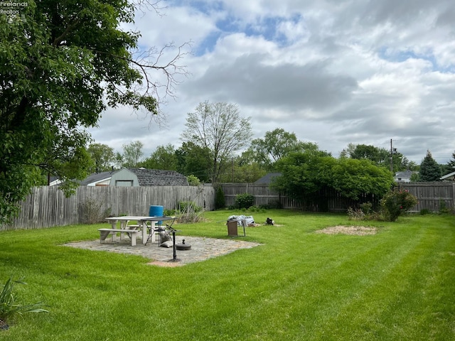 90 Newton St, Norwalk, OH 44857 - view of yard featuring a patio area