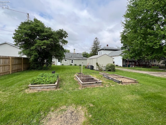 90 Newton St, Norwalk, OH 44857 - view of yard featuring a vegetable garden