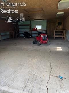 5890 E Sr 18, Republic, OH 44867 - view of garage