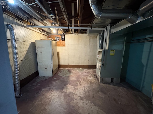 427 N Clover St, Fremont, OH 43420 - unfinished basement with heating unit