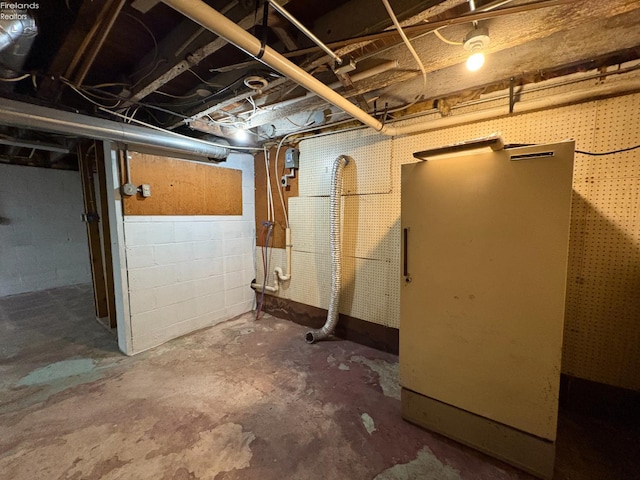 427 N Clover St, Fremont, OH 43420 - view of unfinished basement
