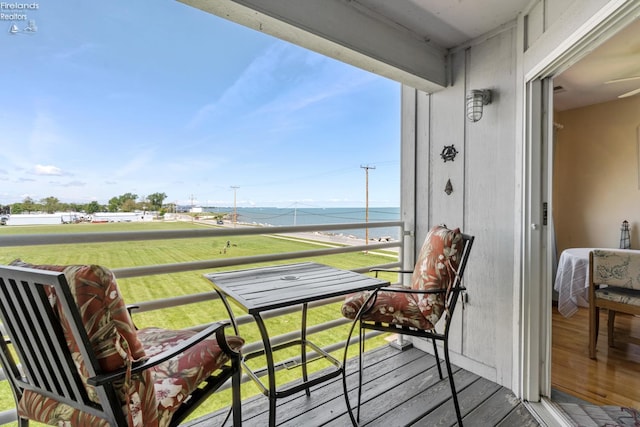 326 Clinton Reef Dr Unit 326, Port Clinton, OH 43452 - balcony featuring a water view