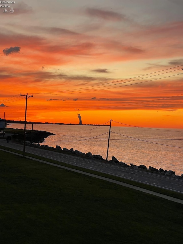 326 Clinton Reef Dr Unit 326, Port Clinton, OH 43452 - water view