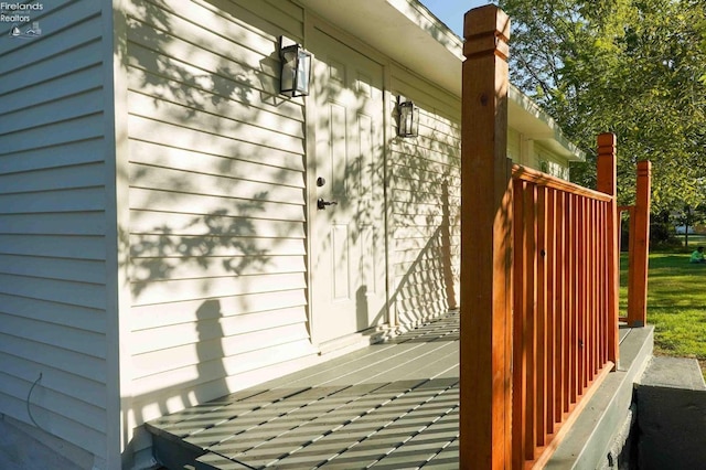 612 2nd St, Fremont, OH 43420 - view of deck