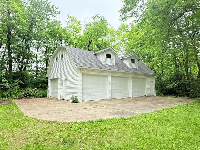 9343 E Bayshore Rd, Marblehead, OH 43440 - view of detached garage