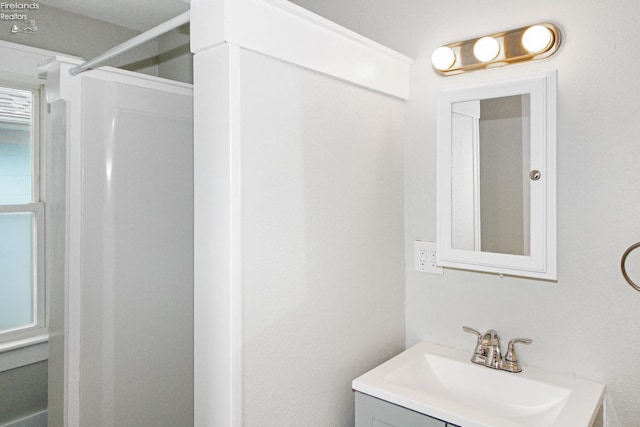 713 Madison St, Port Clinton, OH 43452 - bathroom featuring vanity