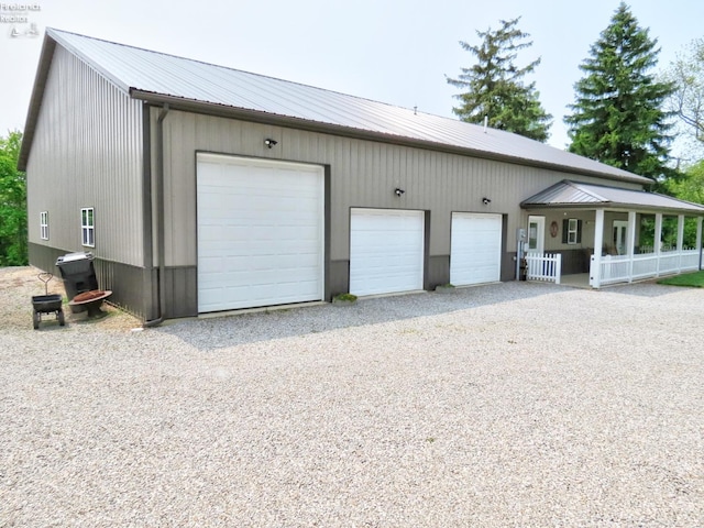 1319 Burkholder, Clyde, OH 43410 - detached garage with a porch