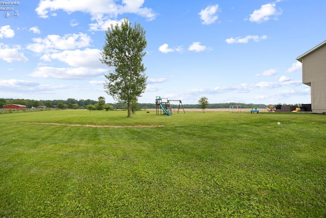 4936 Gibbs Rd, Norwalk, OH 44857 - view of grassy yard
