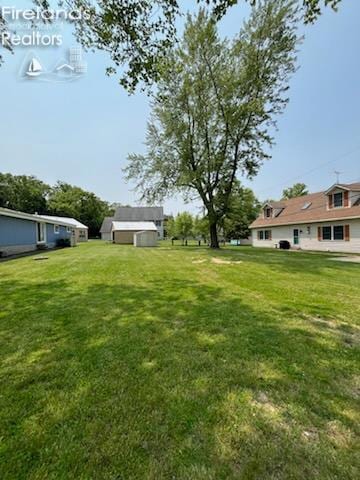3776 E Pine Dr, Port Clinton, OH 43452