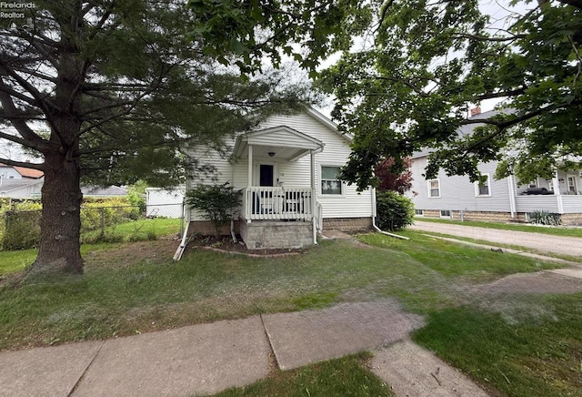 118 E 5th St, Port Clinton, OH 43452 - view of front of home