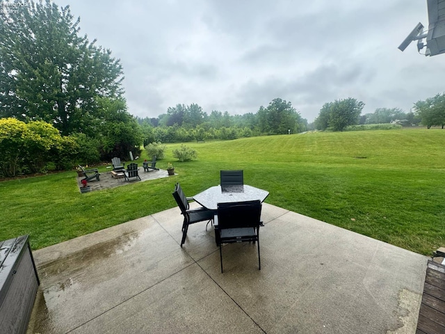 505 E Stoneplace Dr, Sandusky, OH 44870 - view of patio / terrace with an outdoor fire pit and outdoor dining area