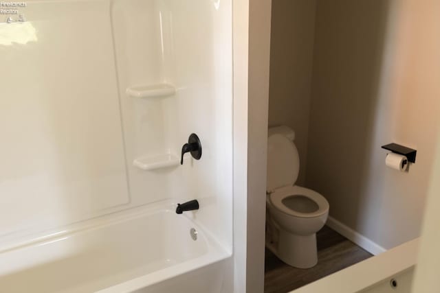 15 Abbott St, Wakeman, OH 44889 - bathroom with wood finished floors and shower / bath combination