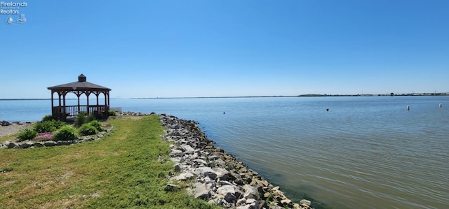 2620 S Waterside Ct Unit 622, Marblehead, OH 43440 - water view with a gazebo