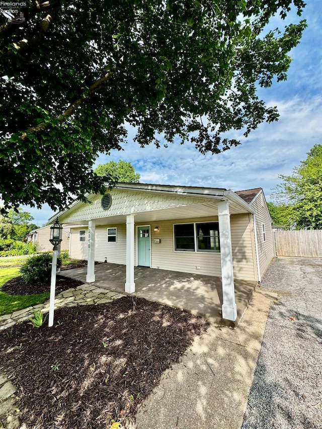 2150 Aspen Run, Sandusky, OH 44870 - rear view of house