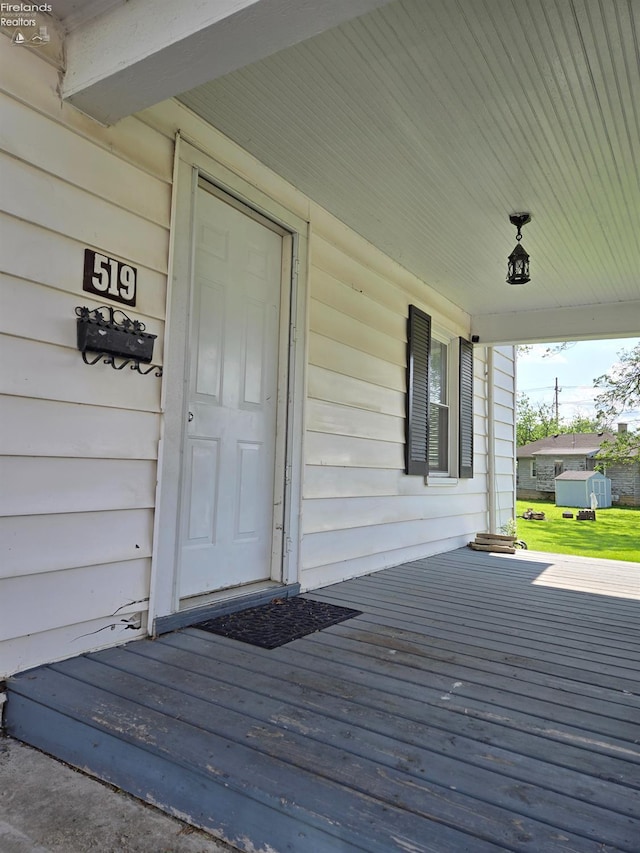 519 Howard St, Findlay, OH 45840 - view of wooden porch