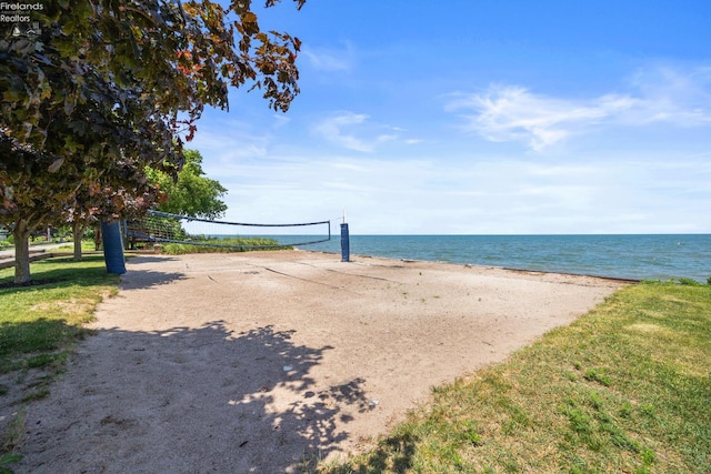 1115 Cedar Point Rd, Sandusky, OH 44870 - water view