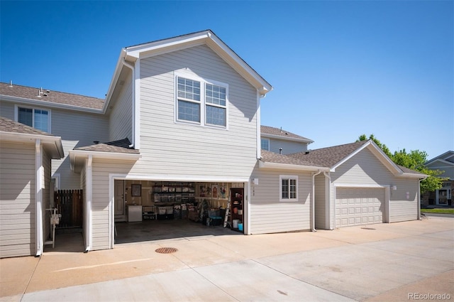 view of front of house featuring a garage