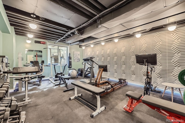 714 Skywalker Pt, Lafayette, CO 80026 - workout area featuring baseboards