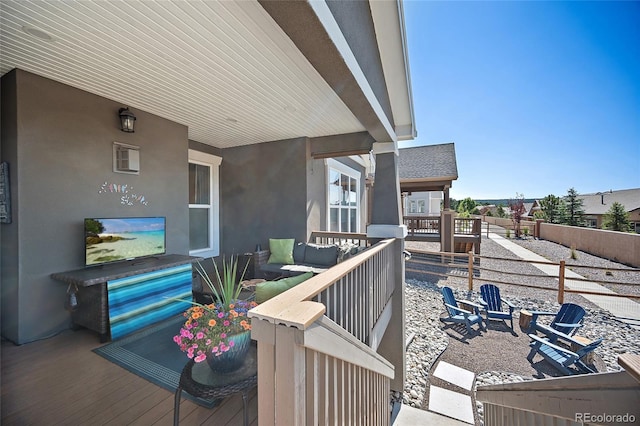 1485 Captiva Beach Ln, Monument, CO 80132 - wooden terrace featuring a fenced backyard
