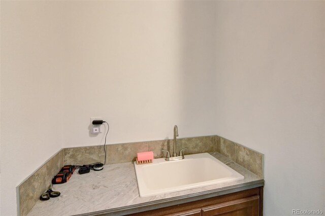 526 Wagon Wheel Rd, Hartsel, CO 80449 - bathroom with a sink