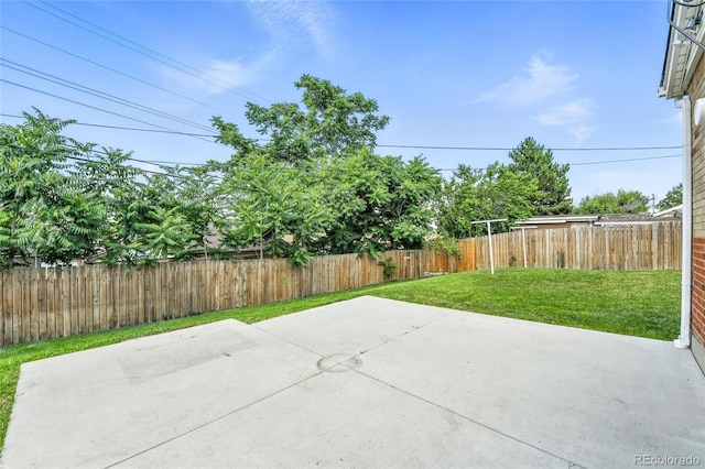 2441 E 93rd Pl, Thornton, CO 80229 - fenced backyard featuring a patio area