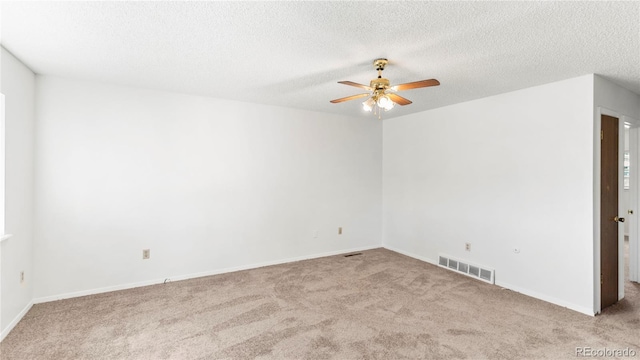 303 Chestnut St, Fort Morgan, CO 80701 - photo 4