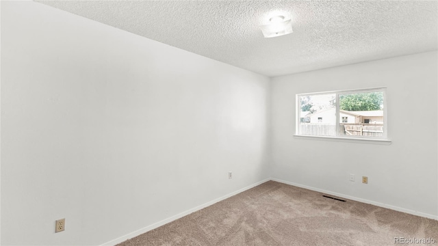 303 Chestnut St, Fort Morgan, CO 80701 - photo 13