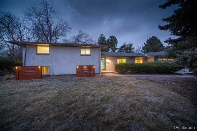 view of front of home