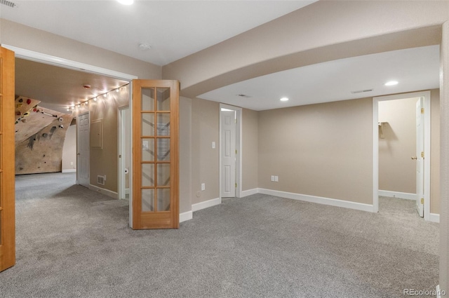 finished basement with recessed lighting, carpet, visible vents, and baseboards