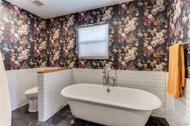 47 Wykagyl Cir, Westcliffe, CO 81252 - bathroom with a wainscoted wall, wallpapered walls, tile walls, and visible vents