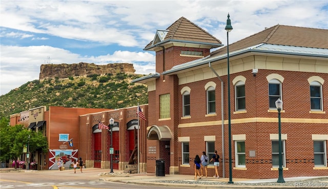 view of building exterior