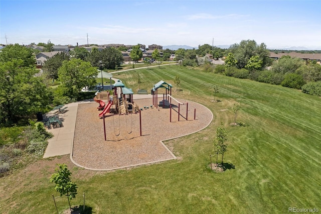 837 E 98th Ave Unit 405, Thornton, CO 80229 - community play area with a lawn