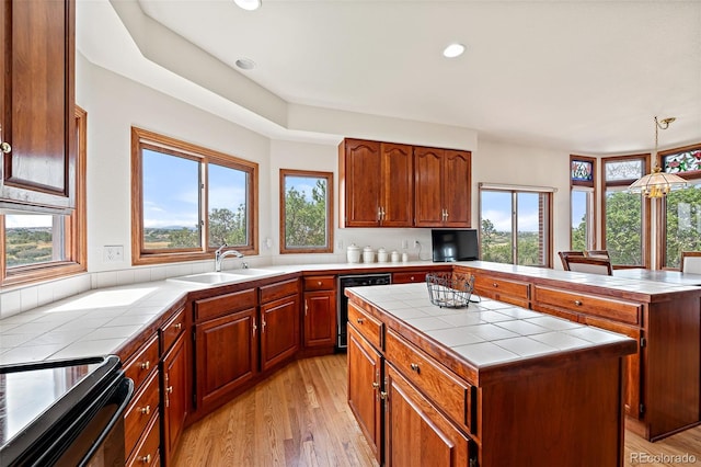 8437 Oak Ct, Castle Rock, CO 80108 - photo 15