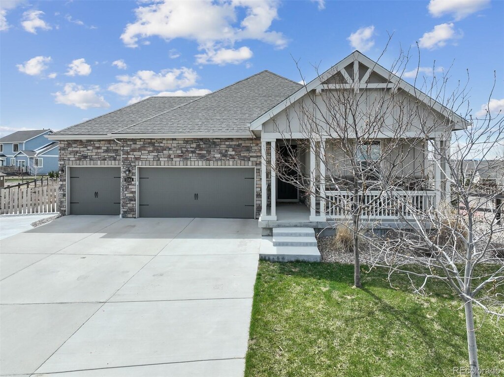 5584 Turnbury Cir, Elizabeth, CO 80107 - photo 1