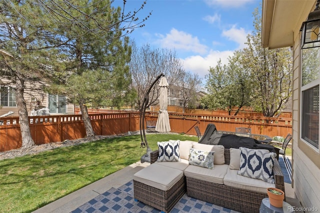 view of patio / terrace with a fenced backyard and an outdoor hangout area
