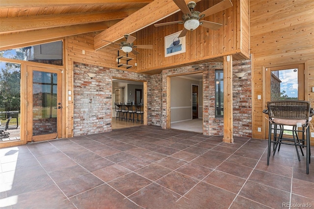 view of patio featuring ceiling fan