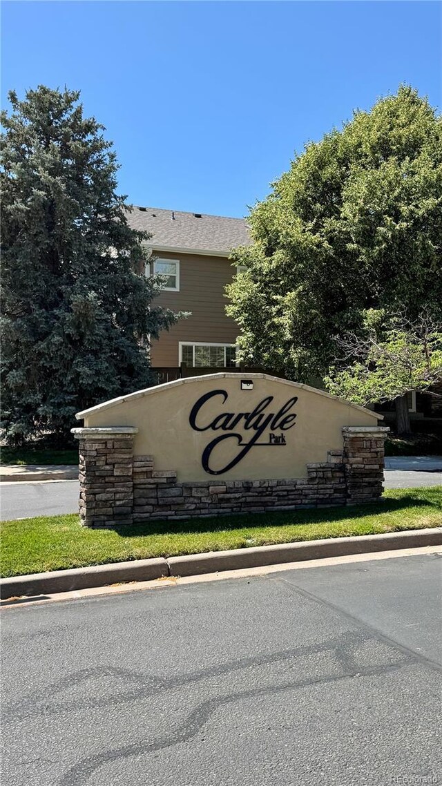 1254 Carlyle Park Cir, Highlands Ranch, CO 80129 - view of community sign