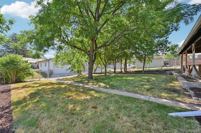 4560 S Fox St, Englewood, CO 80110 - view of yard