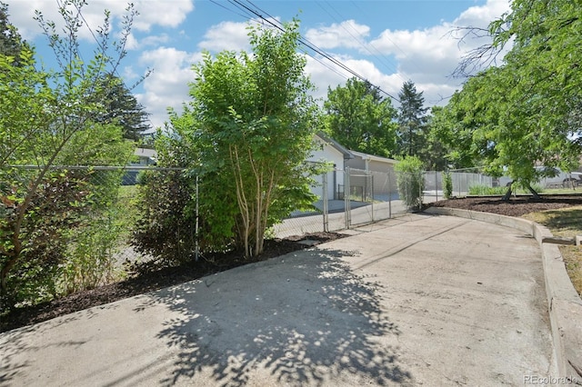 4560 S Fox St, Englewood, CO 80110 - view of patio